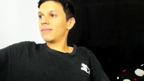 Snapshot of goodboy69i chatting on February 2025 09:25:02 PM goodboy69i online show from February 2025 09:25:02 PM