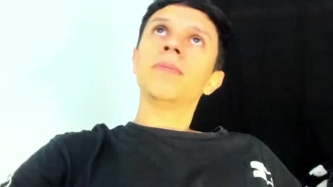 Snapshot of goodboy69i chatting on February 2025 02:08:01 AM goodboy69i online show from February 2025 02:08:01 AM