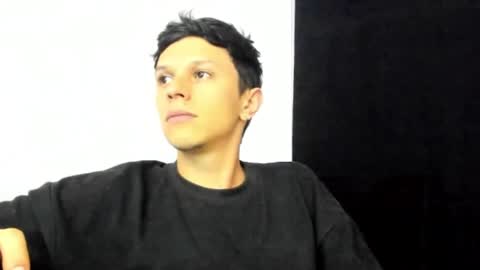 Snapshot of goodboy69i chatting on February 2025 10:30:01 PM goodboy69i online show from February 2025 10:30:01 PM