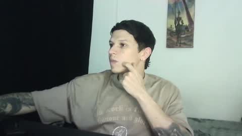 Snapshot of goodboy69i chatting on February 2025 01:10:01 PM goodboy69i online show from February 2025 01:10:01 PM