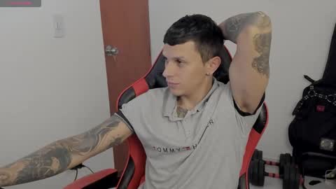 Snapshot of goodboy69i chatting on October 2025 01:06:02 PM goodboy69i online show from October 2025 01:06:02 PM