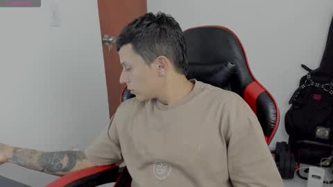 Snapshot of goodboy69i chatting on October 2025 11:27:01 PM goodboy69i online show from October 2025 11:27:01 PM