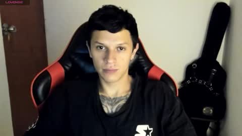 Snapshot of goodboy69i chatting on December 2025 11:46:02 PM goodboy69i online show from December 2025 11:46:02 PM