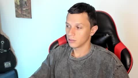 Snapshot of goodboy69i chatting on February 2026 04:00:01 PM goodboy69i online show from February 2026 04:00:01 PM