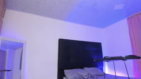 natt online show from October 2025 10:53:02 PM