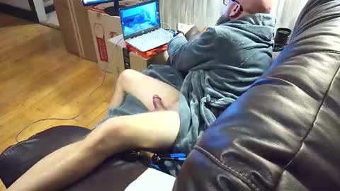 goose1979 online show from March 2026 04:12:02 AM