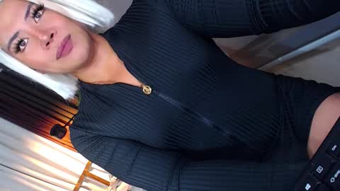 Samantha online show from March 2026 01:25:01 AM