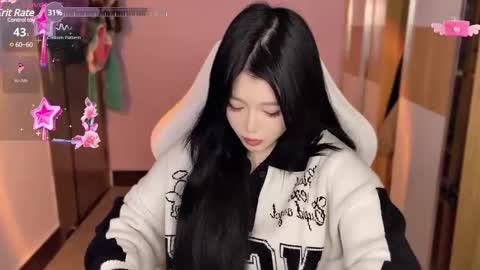 gorgeous girl33 online show from December 2024 06:39:01 PM