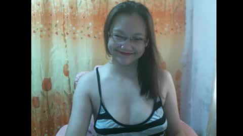 gorgeousmama online show from September 2025 12:37:02 AM