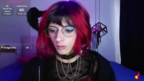 goth_minerva online show from October 2025 02:25:01 PM