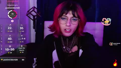 goth_minerva online show from October 2025 01:34:02 PM