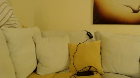 gothbaby305 online show from March 2025 04:58:02 AM