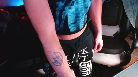 Snapshot of gothbro chatting on November 2025 11:02:02 AM Kris online show from November 2025 11:02:02 AM