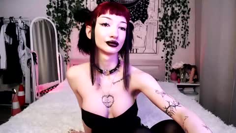    online show from February 2025 04:36:01 AM