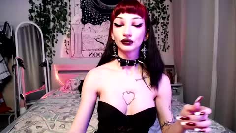    online show from February 2025 02:15:02 AM