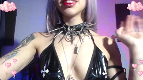        online show from February 2025 05:20:01 AM