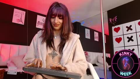 Meredith Alessandra online show from January 2025 10:28:01 AM