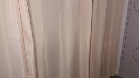 goura2000 online show from January 2025 11:35:01 PM