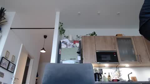 Mister Blue online show from October 2025 08:45:02 AM