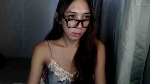 HoneyGrace online show from February 2026 06:01:01 AM