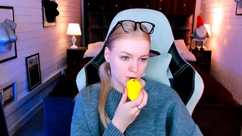 Grace Glamour online show from January 2025 05:19:01 AM