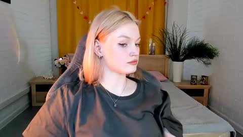 Grace Glamour online show from March 2025 08:13:02 AM