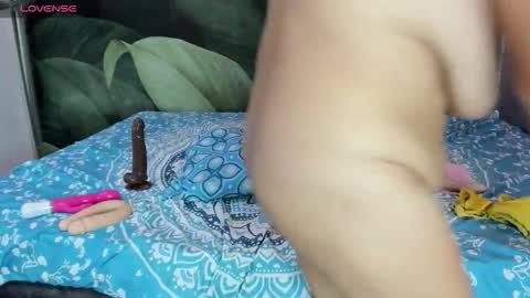 Snapshot of grandmother_milf chatting on October 2025 08:41:01 PM Mi Name is violeta online show from October 2025 08:41:01 PM