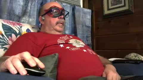 granitebuckeye1969 online show from November 2025 12:45:02 AM