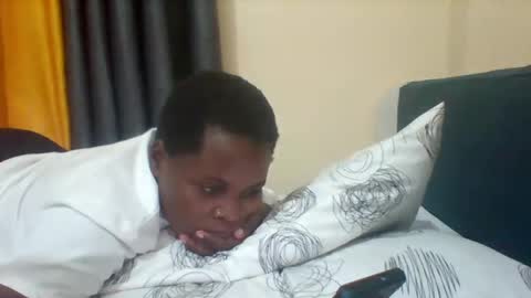 Snapshot of grannylover_ chatting on February 2025 07:44:02 PM grannylover_ online show from February 2025 07:44:02 PM