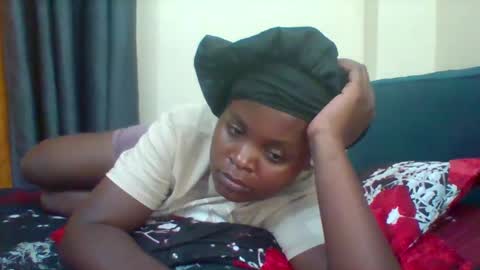 Snapshot of grannylover_ chatting on February 2025 07:05:02 PM grannylover_ online show from February 2025 07:05:02 PM