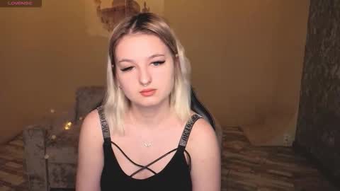 grase_neon online show from February 2026 08:51:01 AM