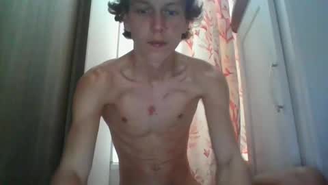 Snapshot of grateful_booty chatting on February 2026 11:01:02 PM grateful_booty online show from February 2026 11:01:02 PM