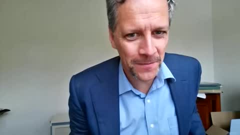 Snapshot of grattitude chatting on November 2025 03:45:01 AM grattitude online show from November 2025 03:45:01 AM