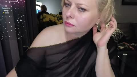 Ray online show from February 2025 09:39:02 AM