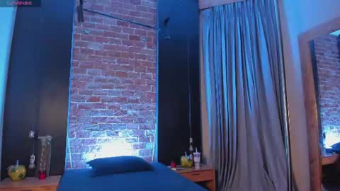 grayandrews online show from July 2026 11:12:02 PM