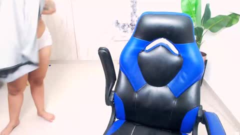 Snapshot of grecia_millercol chatting on December 2024 01:43:01 AM grecia_millercol online show from December 2024 01:43:01 AM