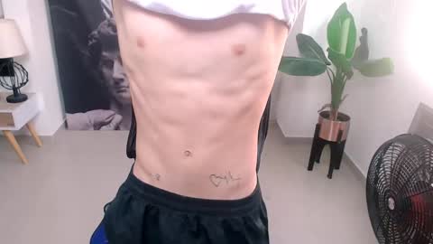 Snapshot of grecia_millercol chatting on December 2024 01:27:02 PM grecia_millercol online show from December 2024 01:27:02 PM