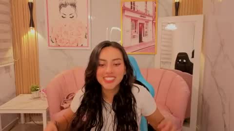 Snapshot of grecia_soler_a chatting on April 2026 01:00:02 PM Grecia online show from April 2026 01:00:02 PM
