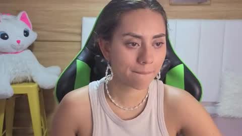 Snapshot of grecia_soler_a chatting on May 2026 12:44:02 PM Grecia online show from May 2026 12:44:02 PM