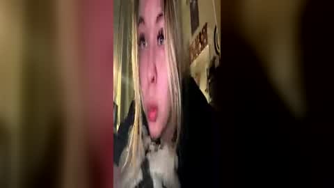 Lina 3 online show from June 2026 10:49:02 PM