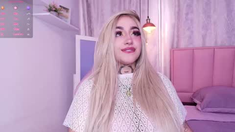 Snapshot of greennbella chatting on January 2025 07:11:01 PM online show from January 2025 07:11:01 PM