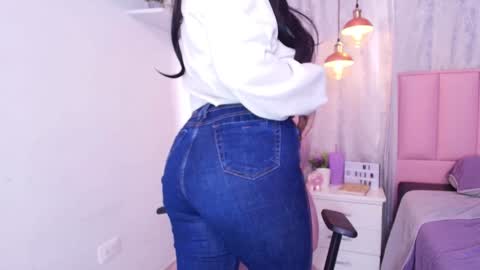 Snapshot of greennbella chatting on February 2025 07:02:01 PM online show from February 2025 07:02:01 PM