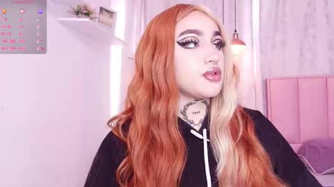 Snapshot of greennbella chatting on February 2025 07:06:01 PM online show from February 2025 07:06:01 PM