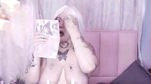 Snapshot of greennbella chatting on February 2025 10:31:02 PM online show from February 2025 10:31:02 PM