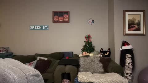 SexQueen Nikki online show from December 2024 09:03:01 AM