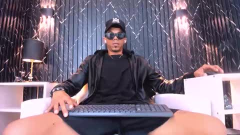 GregorySforza online show from February 2026 07:10:01 PM