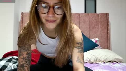 Snapshot of greta_miss chatting on May 2026 02:19:02 AM Emmy online show from May 2026 02:19:02 AM