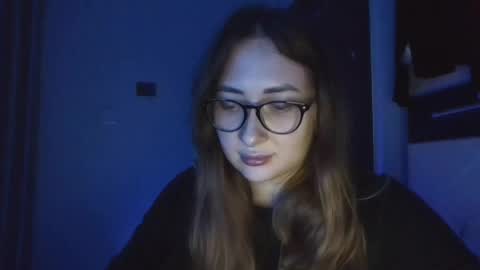 greta_shine online show from April 2026 06:01:02 PM