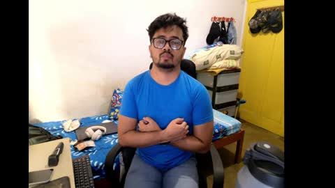 Snapshot of greybondage93 chatting on April 2026 05:07:02 PM Grey Hardy Slave online show from April 2026 05:07:02 PM