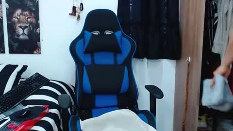 griego01 online show from March 2025 06:32:01 PM